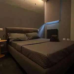 Design Lofts In Historic Center Appartamento